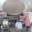 Калужские водители обеспечивают людей водой - Город Первомайск